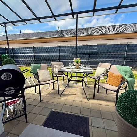 Local-lux Garden Residence-12guests-140m2-free Parking Appartement